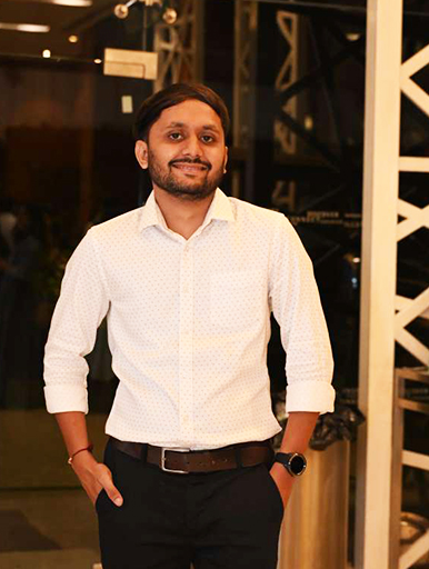 Meet Padaliya